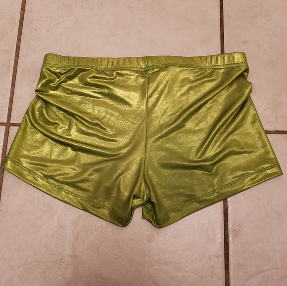 Spandex - Picture 2 of 3